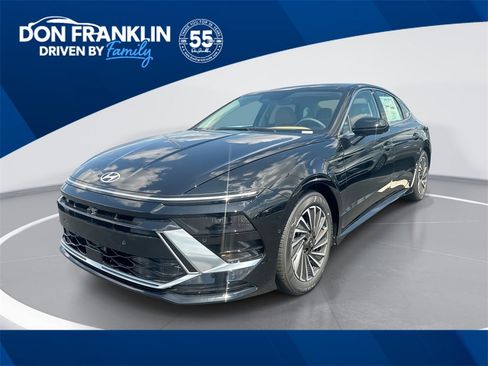 New 2025 Hyundai Sonata Limited image 1