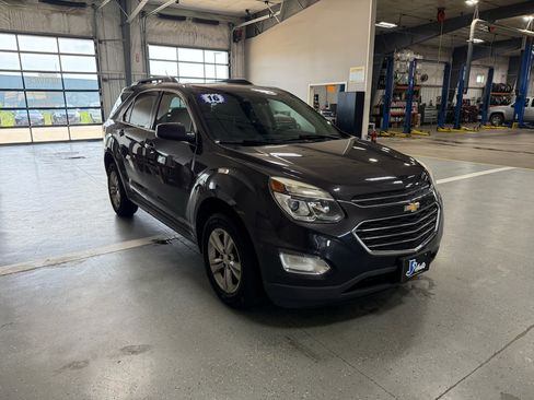 Used 2016 Chevrolet Equinox LT w/ Convenience Package AWD/4WD image 4