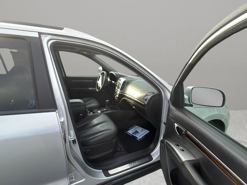 Used 2011 Hyundai Santa Fe Limited image 13