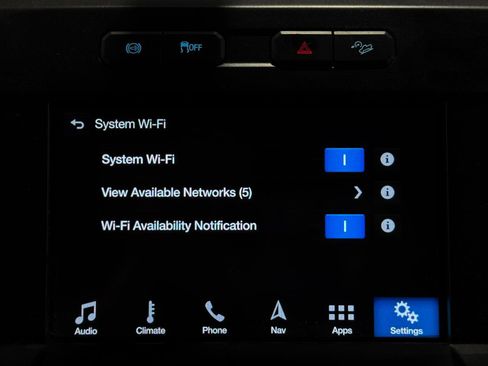 Used 2018 Ford F250 Lariat w/ FX4 Off-Road Package image 28