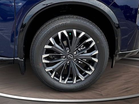 New 2026 Nissan Rogue Platinum w/ Platinum Premium Package image 12