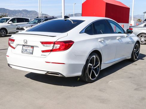 Used 2022 Honda Accord Sport image 7