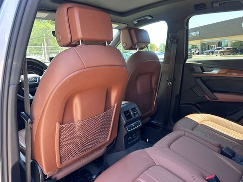 Used 2022 Audi Q5 2.0T Premium AWD/4WD image 17