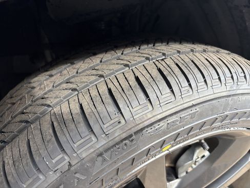 Used 2024 Lexus NX 450h+ AWD w/ Luxury Package image 12