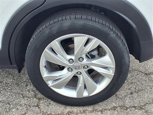 Used 2025 Buick Encore GX Preferred image 40