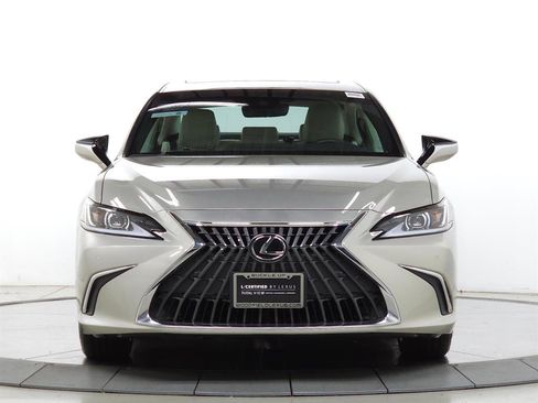 Certified 2024 Lexus ES 350 w/ Premium Package image 2