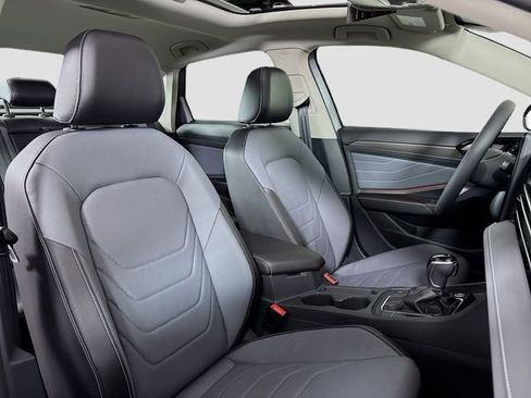 New 2026 Volkswagen Jetta SEL image 29