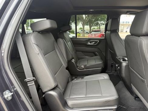 Used 2022 Chevrolet Tahoe LT w/ Luxury Package RWD image 36