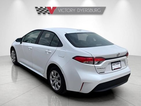 Used 2026 Toyota Corolla LE FWD image 6