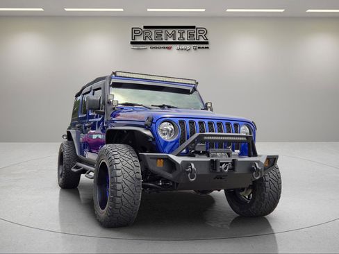 Used 2019 Jeep Wrangler Unlimited Rubicon image 4
