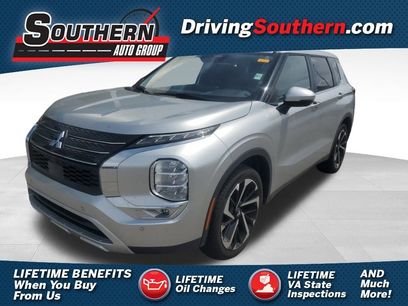 Used 2024 Mitsubishi Outlander SE