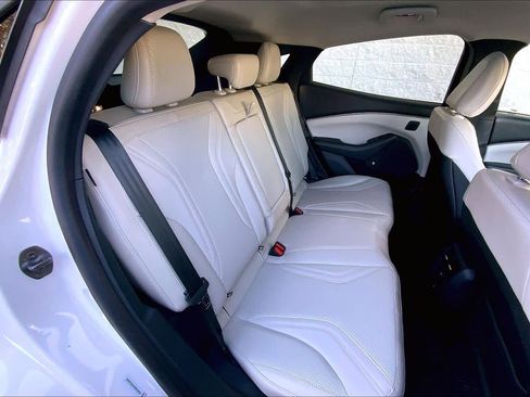 Certified 2021 Ford Mustang Mach-E Premium image 20