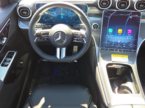 New 2026 Mercedes-Benz GLC 300 image 14
