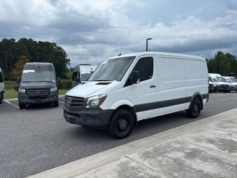 Used 2016 Mercedes-Benz Sprinter 144 Cargo image 8