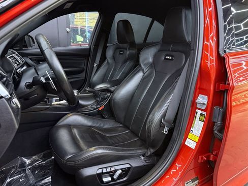 Used 2018 BMW M3 RWD image 14
