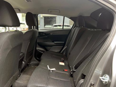 Used 2024 Mitsubishi Eclipse Cross LE AWD/4WD image 12