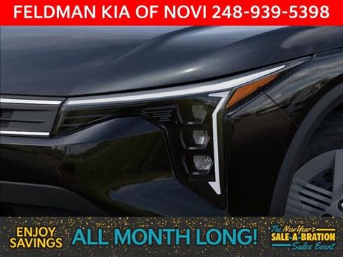 New 2025 Kia K4 LX image 10