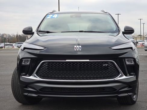 Used 2024 Buick Encore GX Sport Touring image 15