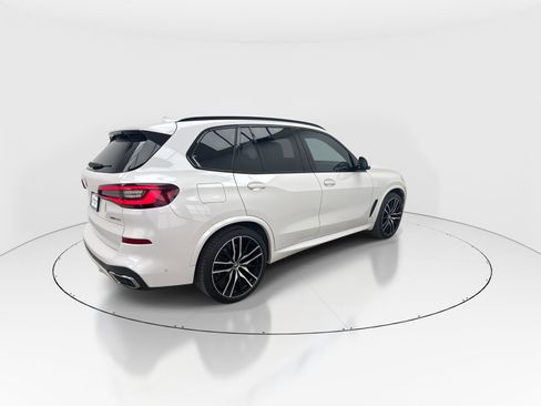 Used 2021 BMW X5 xDrive40i w/ M Sport Package image 8