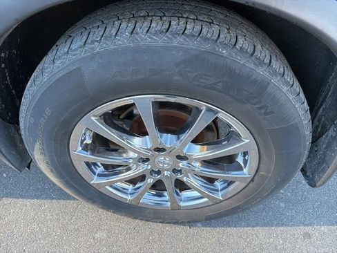 Used 2016 Nissan Murano SL w/ SL Technology Package FWD image 13