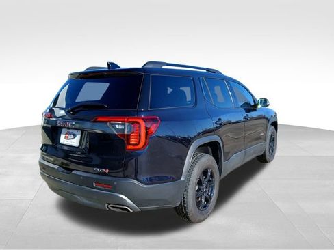 Used 2022 GMC Acadia AT4 image 4