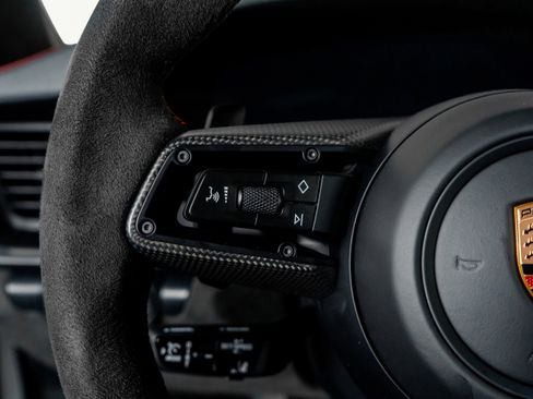 Used 2026 Porsche 911 Carrera GTS w/ Premium Package image 42