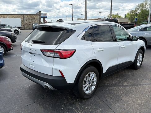 Used 2022 Ford Escape SE w/ Convenience Package AWD/4WD image 3