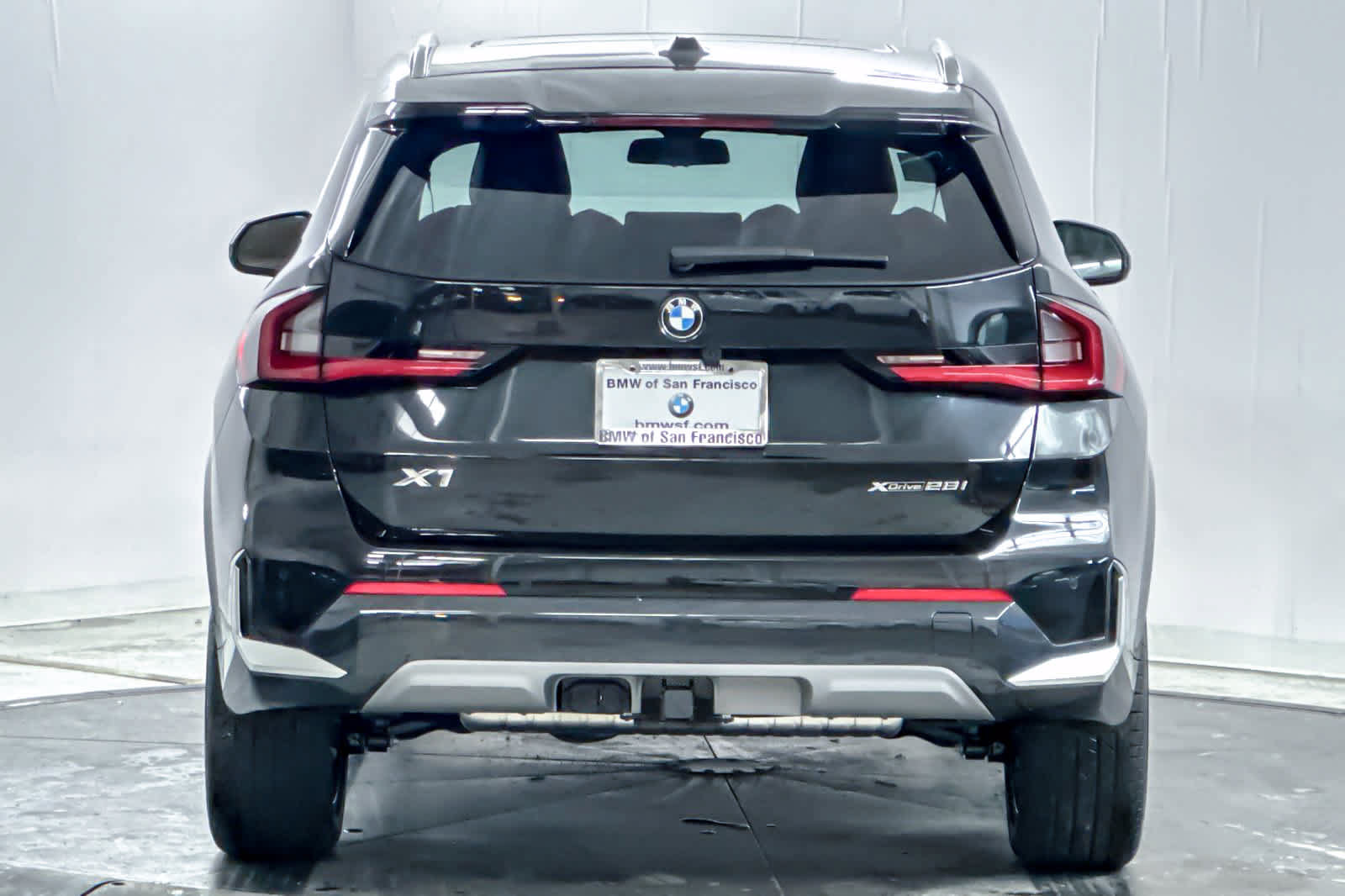 Used 2026 BMW X1 xDrive28i w/ Technology Package AWD/4WD image 7