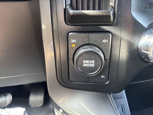 Used 2023 Ford F150 XLT w/ Equipment Group 302A High image 23