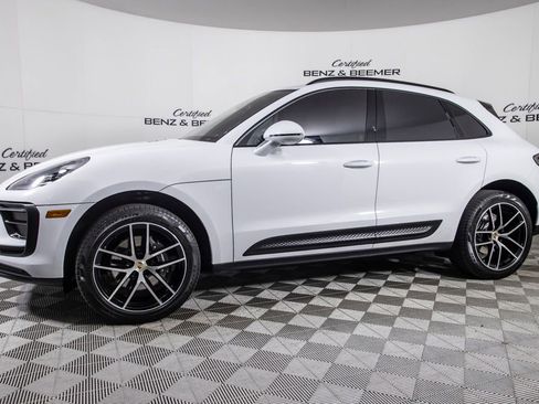 Used 2024 Porsche Macan w/ Premium Plus Package AWD/4WD image 8