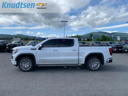 Used 2019 GMC Sierra 1500 Denali w/ Denali Ultimate Package AWD/4WD image 4