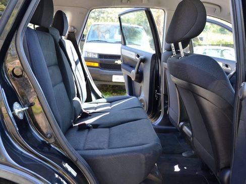 Used 2011 Honda CR-V LX image 9