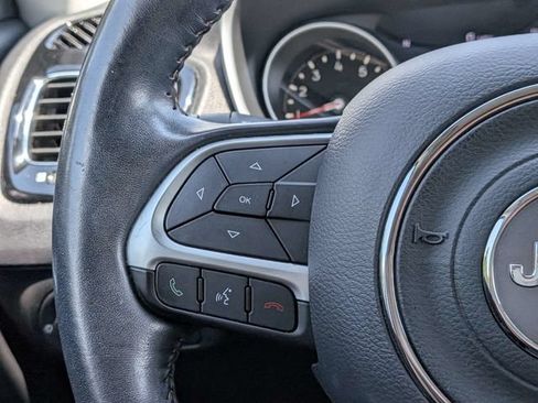 Used 2020 Jeep Compass Limited AWD/4WD image 22