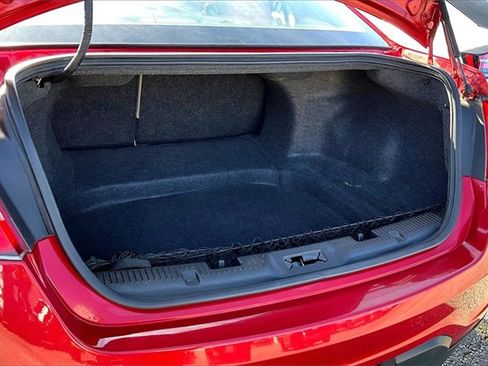 Used 2010 Ford Taurus Limited image 32