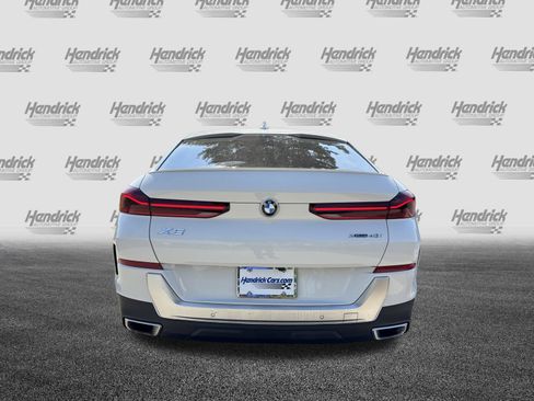 Used 2023 BMW X6 xDrive40i w/ Premium Package image 9