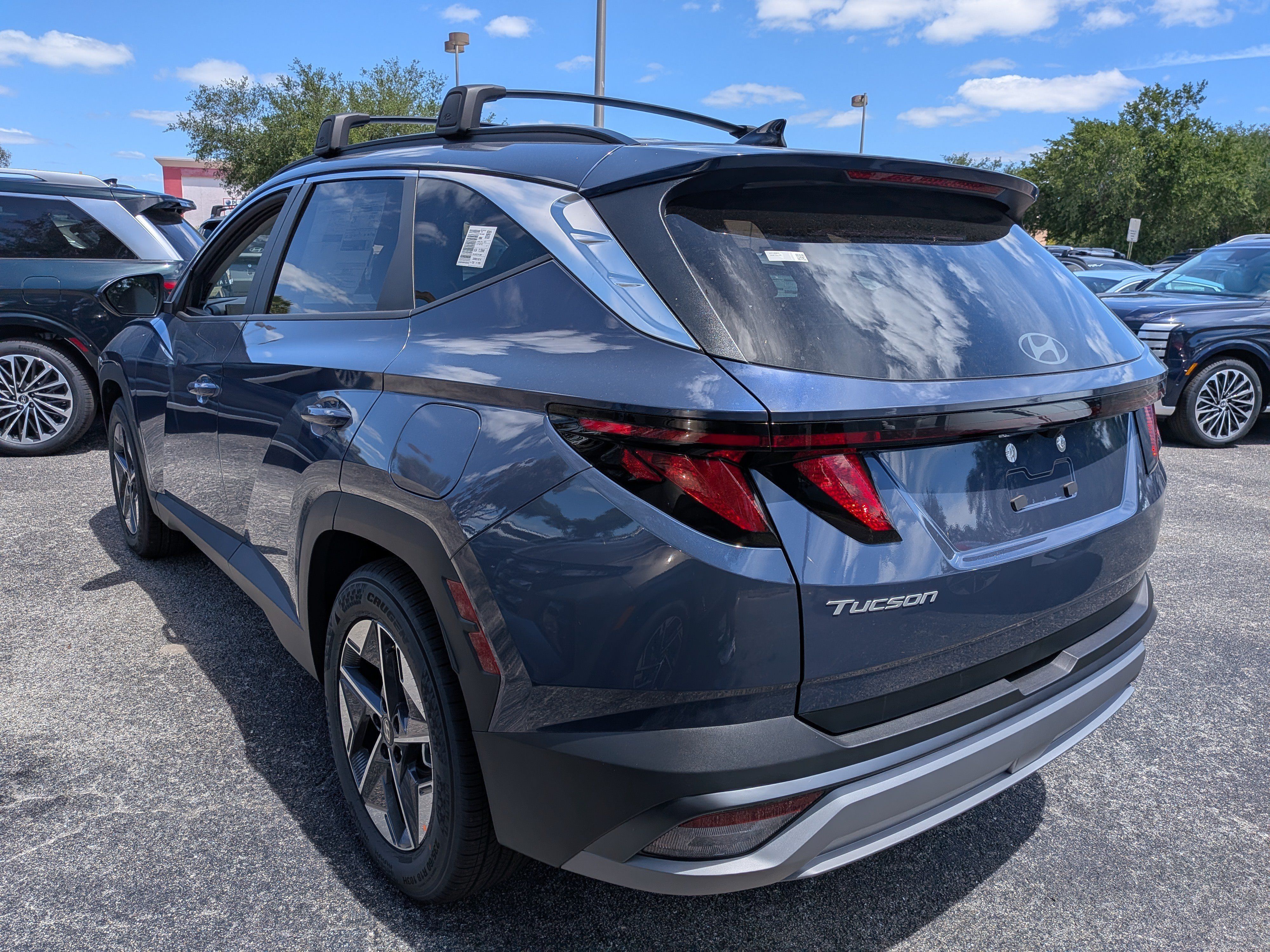 New 2026 Hyundai Tucson SEL Plus w/ Tow & Go Package FWD image 6