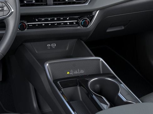 New 2025 Chevrolet Equinox LT w/ Convenience Package II image 47