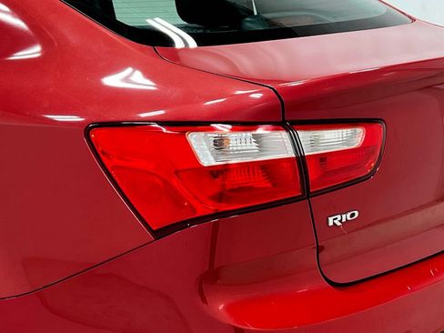 Used 2014 Kia Rio EX FWD image 32