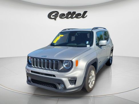 Used 2019 Jeep Renegade Latitude image 2