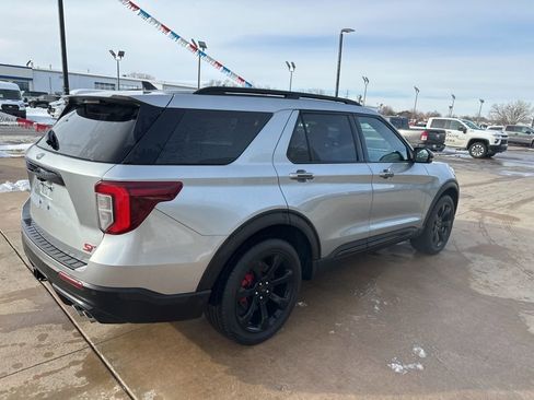 Used 2023 Ford Explorer ST w/ Equipment Group 401A image 34