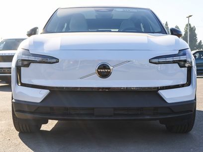 New 2026 Volvo EX30 Ultra