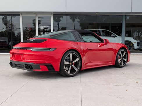 Certified 2021 Porsche 911 Targa 4S w/ Premium Package image 9