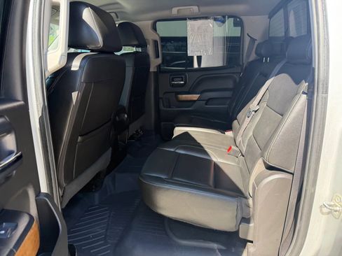 Used 2018 Chevrolet Silverado 1500 LTZ w/ LTZ Plus Package AWD/4WD image 35