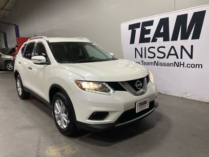 Used 2016 Nissan Rogue SV