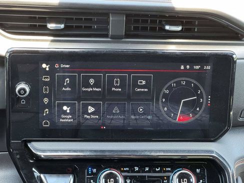 Used 2022 GMC Sierra 1500 AT4 w/ AT4 Premium Package AWD/4WD image 4