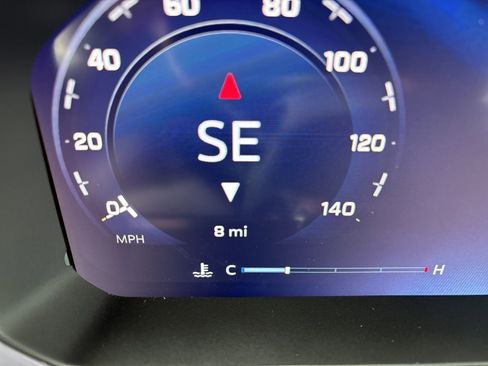 New 2026 Chevrolet Silverado 2500 ZR2 image 33