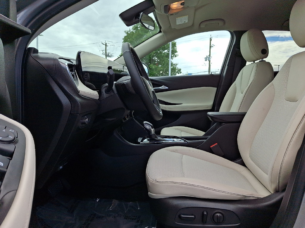 Certified 2024 Buick Encore GX Preferred w/ Comfort Package AWD/4WD image 14