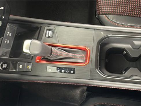 New 2026 Nissan Kicks SR w/ Cold Weather Package image 28