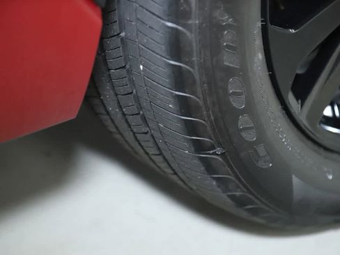 Used 2023 Toyota Highlander XSE image 38