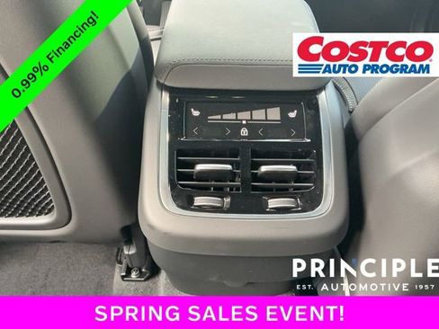 New 2026 Volvo XC60 B5 Ultra w/ Climate Package AWD/4WD image 34
